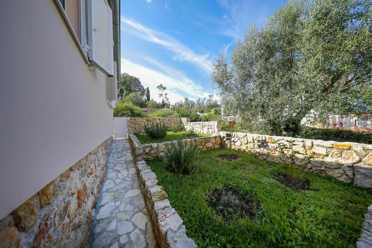 Holiday Home Ana Poljana  0*, Poljana (Ugljan)