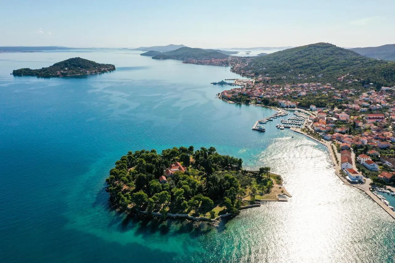 Holiday Home Ana Poljana