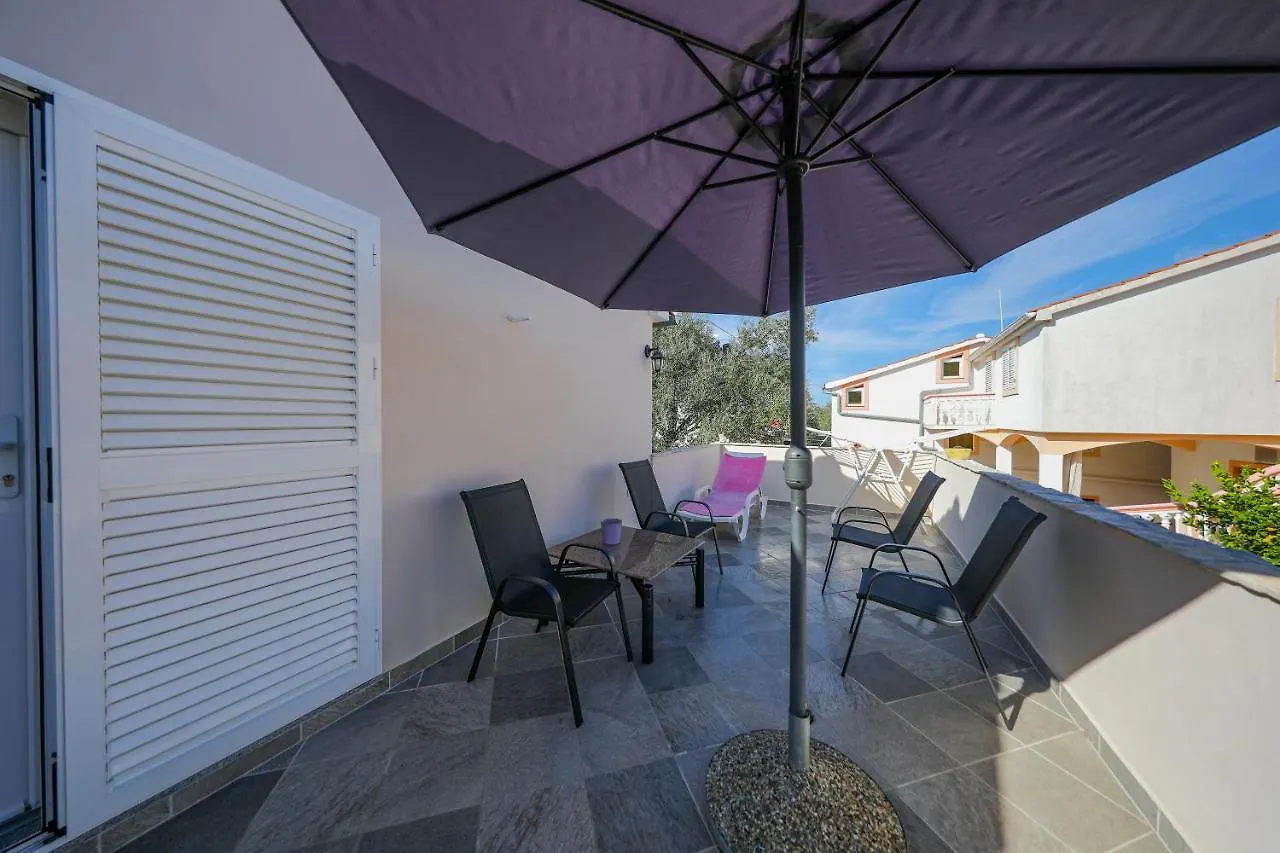Holiday Home Ana Poljana   Poljana (Ugljan)