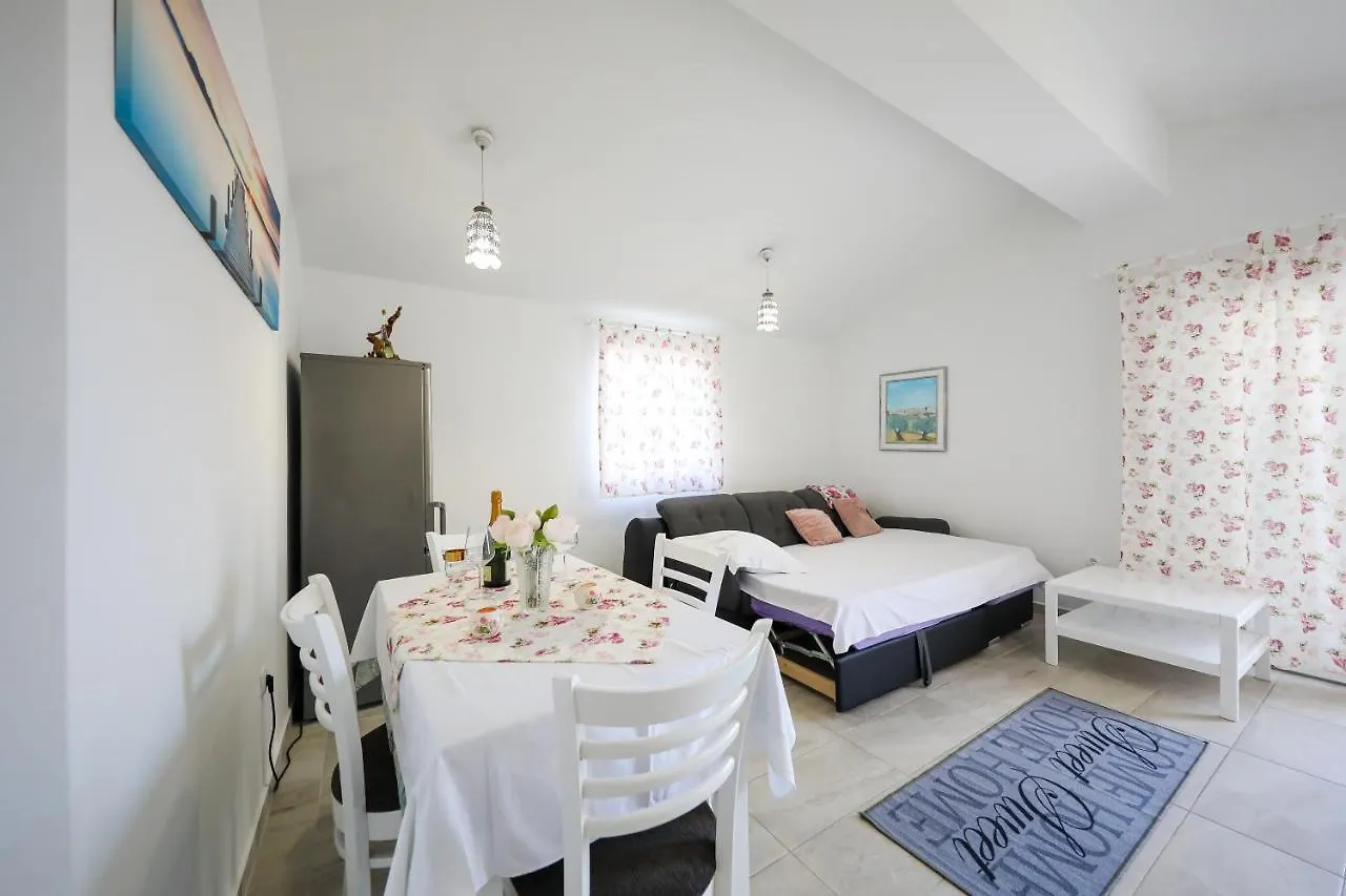 Holiday Home Ana Poljana  Croatia